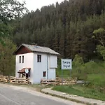 Holiday home къща край реката - *