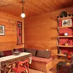 къща край реката - Holiday home *
