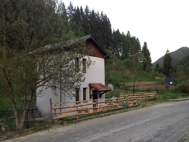 къща край реката - Casa vacanze *